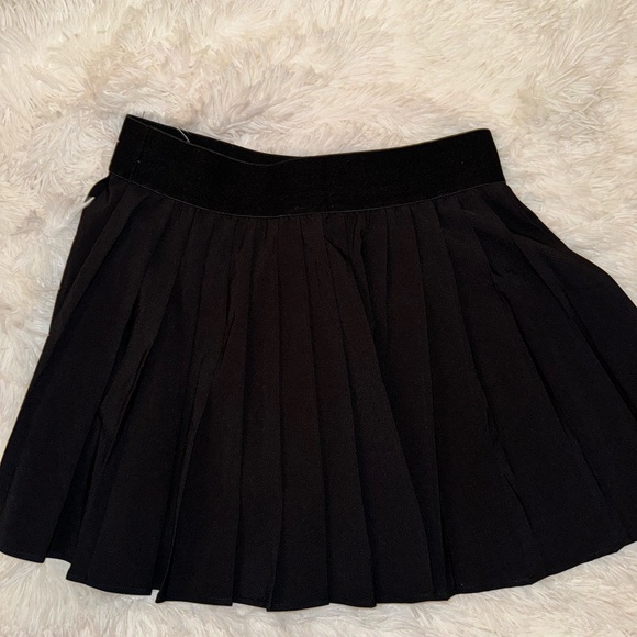 Tessa Tennis Skirt - Picture 3 of 4